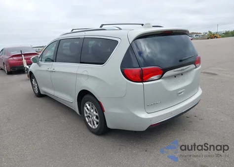 2020 Chrysler Pacifica Touring L z USA, uszkodzony, nr VIN 2C4RC1BG7LR204898